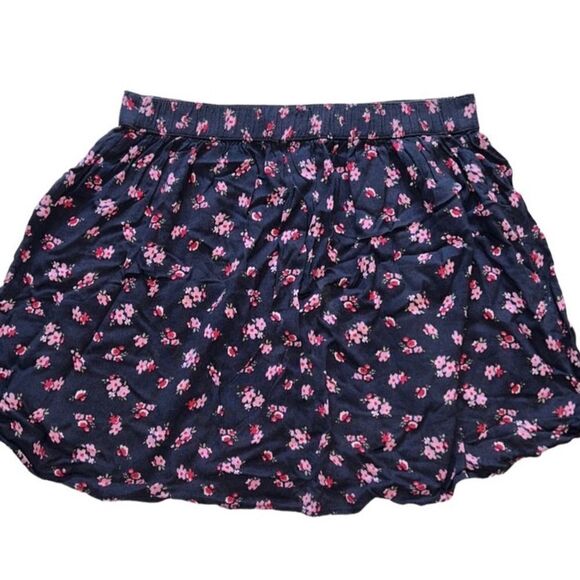 Girl’s Abercrombie floral skirt size m - Picture 2 of 3